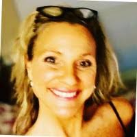 Marci Barrett's Instagram, Twitter & Facebook