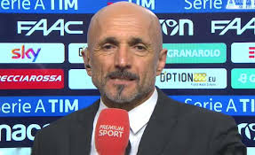 There are many different reports around the fate of napoli coach gennaro gattuso and a list of potential replacements including luciano spalletti and vincenzo italiano. Spalletti Napoli Presentazione In Un Albergo Di Roma Richiesta Del Tecnico All Inter Areanapoli It