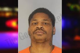 Derrick Robinson: https://thegeorgiagazette.com/hall/derrick-robinson-17/