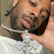 Dorian Harris's Instagram, Twitter & Facebook