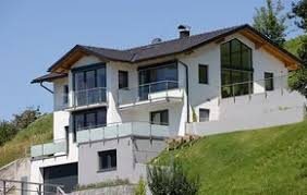 Einfamilienhaus In Hanglage Tiefgraben Im Mondseeland Galerien Reindl Bau Mondsee Haus Hanglage Haus Bauen Haus