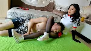 Watch asian headscissor pantyhose femdom struggle - Asian, Cowgirl, Licking  Porn - SpankBang