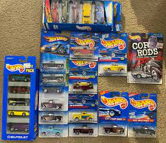 Got some new Hot Wheels porn for those of you who are variations/error  collectors. Favorite casting is the '56 Flashsider, and with my newest  purchase, I'm up to 182 different variations of