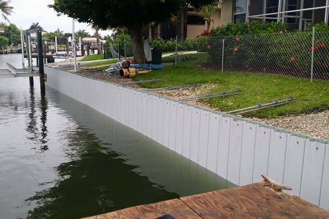 Vinyl Seawall Construction with Low Environment Impact | TRULINE®