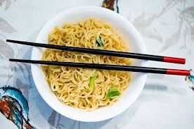 Cari uang boleh apapun asal halal! 6 Manfaat Mie Instan Yang Gak Disangka Sangka Bisa Tambah Nafsu Makan