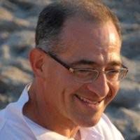 Brad Slade's Instagram, Twitter & Facebook