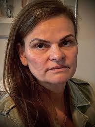 Kiki Haakenstad's Instagram, Twitter & Facebook