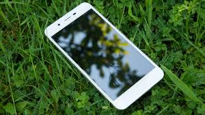 Das Archos 50 Cobalt im Test