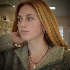 Have you visited us in our new flagship store in South Burlington VT yet?  🎁 Our elves have been hard at work crafting beautiful, one-of-a-kind  jewelry to make your holiday gifting truly