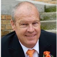 Bruce Redfield's Instagram, Twitter & Facebook