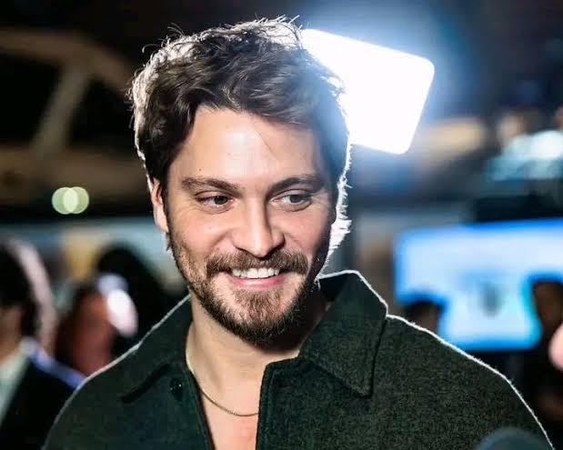 Do you like Luke Grimes? 🤠