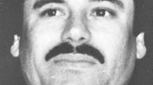 The mexican government recaptured the fugitive drug kingpin joaquín el chapo guzmán on friday, seven months after he escaped from a. Joaquin El Chapo Guzman Chiquito Pero Maton