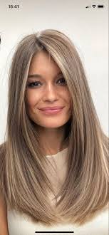 Fiona Mcgovern's Instagram, Twitter & Facebook