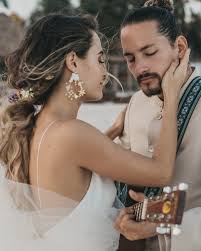This time it was evaluna herself who decided to talk about the decision she made during their relationship. Image May Contain 2 People Wedding And Outdoor
