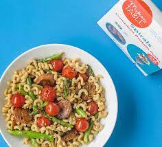 With Fresh Garden Veggies And A Zesty Lemon Garlic Drizzle This Plant Protein Loaded Entree Boasts Big Flavor And Even Bigger Nutrition Not Only Is It Complet Recipe Lemon Garlic Pasta