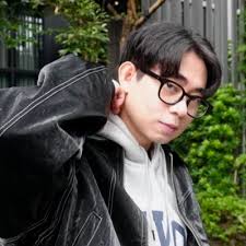 Erin Clyne (@erinclyne)