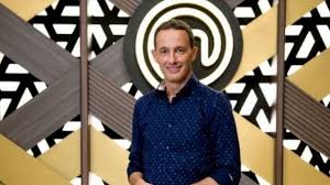 Esto fue imperdonable y el jurado decidió que quedara afuera de masterchef. Escandalo Acusaron A Fernando Carlos De Robar Comida De Masterchef Celebrity 2 Diario La Provincia Sj