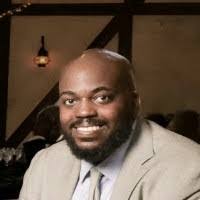 Alex Padgett's Instagram, Twitter & Facebook