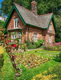 The Victorian Gardener S Cottage In Princes Street Garden Edinburgh House Styles House Exterior