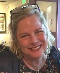 Estelle Ledbetter's Instagram, Twitter & Facebook