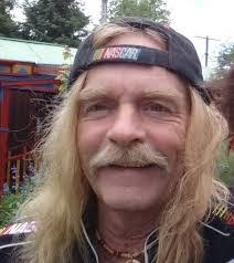 Warren Bickford's Instagram, Twitter & Facebook