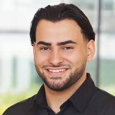 Adam Muse's Instagram, Twitter & Facebook