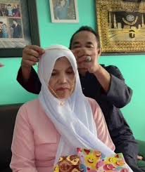 13 wanita berhijab gambar cewek2 cantik lucu kartun hijab 100 gambar kartun muslimah tercantik dan manis hd kuliah. Curhat Juru Rias Diatur Keluarga Hasil Makeup Pengantin Wanita Ngenes Banget Dream Co Id