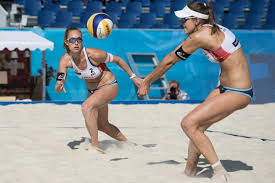 Betschart has enjoyed a lot of success in junior level, being twice an u21 world champion. Beachvolleyball Em Betschart Und Huberli Bereits In Den Achtelfinals Die Verge Depre Schwestern Mit Auftaktsieg Nzz