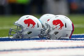 The face mask on the helmet was blue from 1974 through 1986 before changing to white. Best And Worst Moments In Buffalo Bills History Buffalo Rumblings