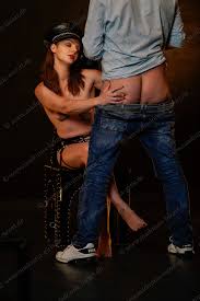 Couples & Voyeur – Madonna Girls & Escort