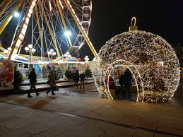 Seit wann werden christbäume aufgestellt? Bremerhavener Weihnachtsmarkt Wird Zum Lichterglanz Bremerhaven De