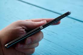 Alcatel verso 5044c | (16gb, 2gb ram) | 5.0 full hd display | 5mp camera | 2050 mah battery | android 7.0 nougat | 4g lte smartphone | (gsm unlocked) 4.0 out of 5 stars 631 5 offers from $59.99 Alcatel Idol 4s Review Just A Bit Too Late To The 400 Party Greenbot