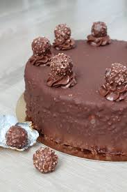 Entremets Chocolat Au Lait Et Praline Facon Ferrero Surprises Et Gourmandises Gateau Chocolat Praline Chocolat Chocolat Ferrero