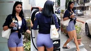Suhana Khan Flaunts Hot Bod in Cycling Shorts, Teams it up With Black  Knotted Shirt - See Pics