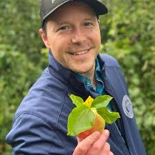 Jose Geada's Instagram, Twitter & Facebook