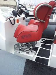 Kpm Marine Scotseats Full Suspension Jockey Seat On View At Southampton Boat Show