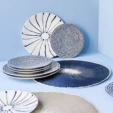 chez fly le bleu est la star de l ete vaisselle de table vaisselle porcelaine danse avec les stars