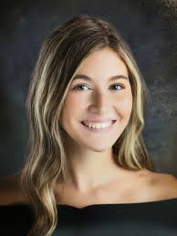 Allee Carroll LCHS Class of 2023👩🏼‍🎓📣🖤💛🐾 Allee enjoys cheerleading,  hiking, razor riding, and swimming. She's very active in clubs and sports  at LCHS. Allee is in HOSA, 4-H, Beta Club, and Panther