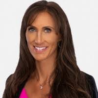 Laura Stepp's Instagram, Twitter & Facebook