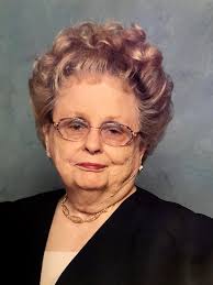 Mary Grissom's Instagram, Twitter & Facebook