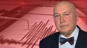 Prof. Dr. Övgün Ahmet Ercan'dan Ege'de meydana gelen depremlere ilişkin  açıklama
