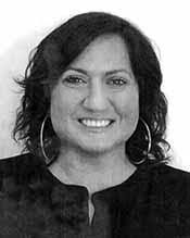 Shanna Castro's Instagram, Twitter & Facebook