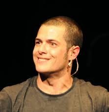 agrupacion de periodistas teatrales: Anuario Teatral 2013 Columnas  Teatrikando APT. (Primer semestre) Criticos.