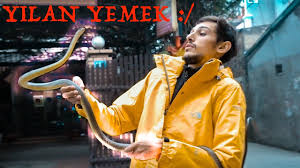 Vietnam Daki Bu Restoranda Yilan Ve Kopek Eti Yiyorlar Youtube