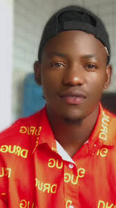 Omutima Glass Kwata Mpola by Viola