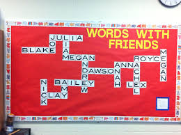 Pin By Kallie Chapman On Elementary Art Class Ideas Elementary School Bulletin Boards Cute Bulletin Boards Classroom Bulletin Boards