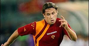 Tre calciatori con una classe smisurata che, purtroppo per il mondo calcistico, sono stati frenati dal loro temperamento. Football Yesterday Today Antonio Cassano Adrian Mutu Detailed Stats In The European Cups