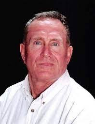 Charlie Knapp's Instagram, Twitter & Facebook