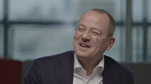 Bianca Bain's Instagram, Twitter & Facebook