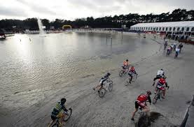 De nederlandse was in het mulle zand van het zilvermeer net iets sterker dan haar. Zilvermeercross Mol 2015 Elite Women Results Cyclingnews